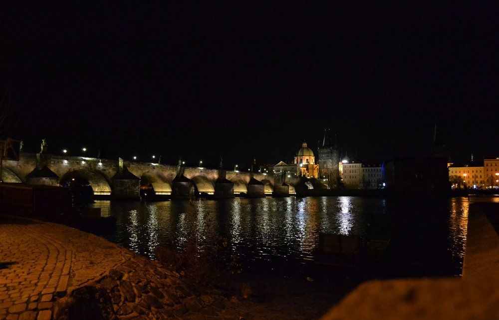 ночная Прага