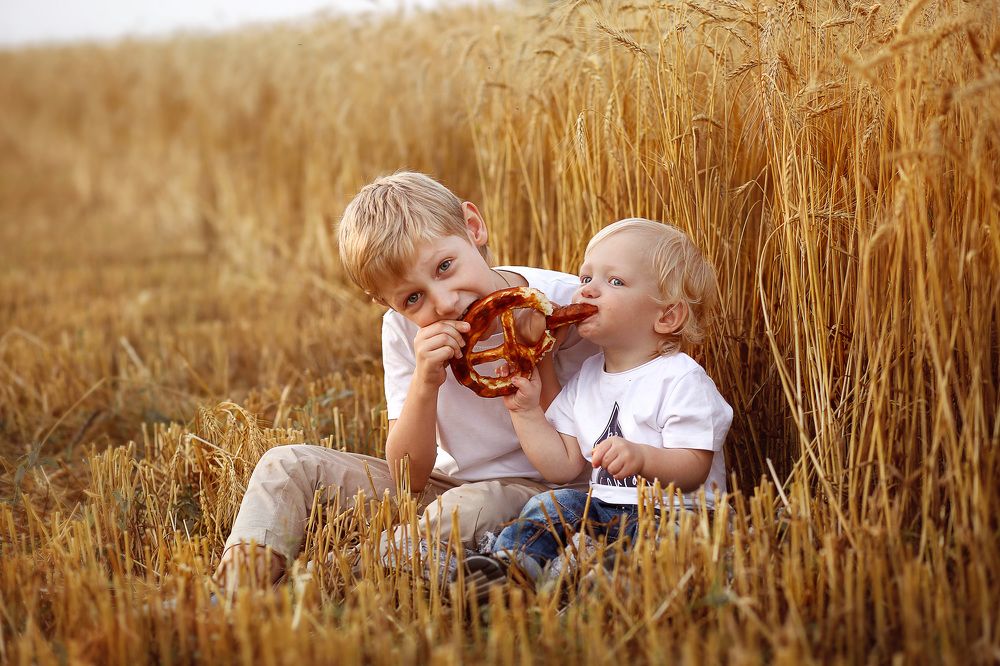 Всё мы делим пополам)))