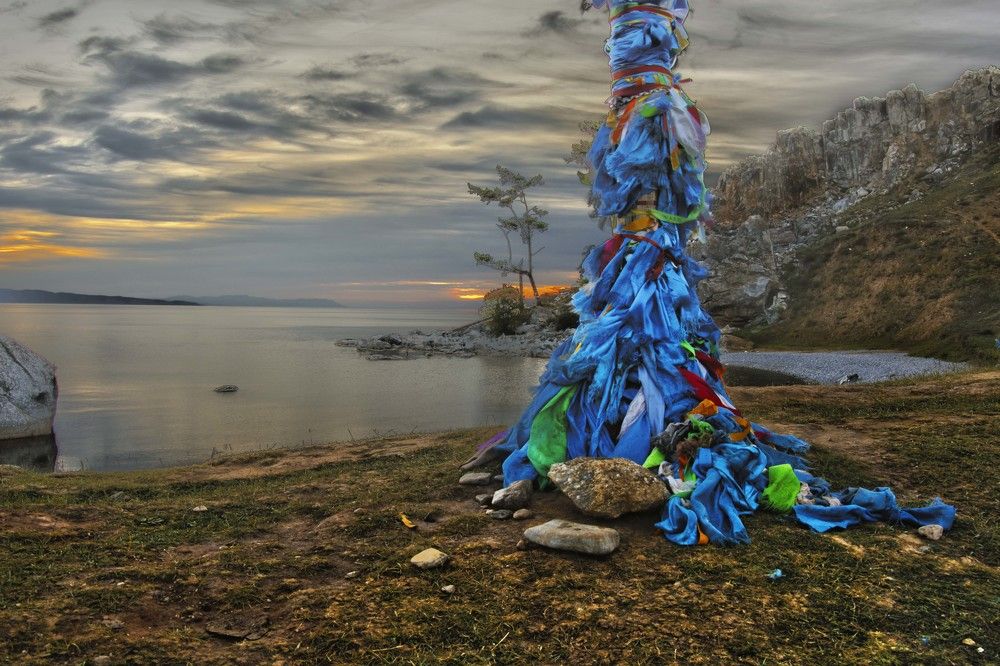 Страж древних верований.