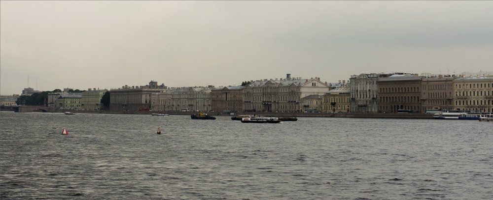 Настоящий серый Петербург