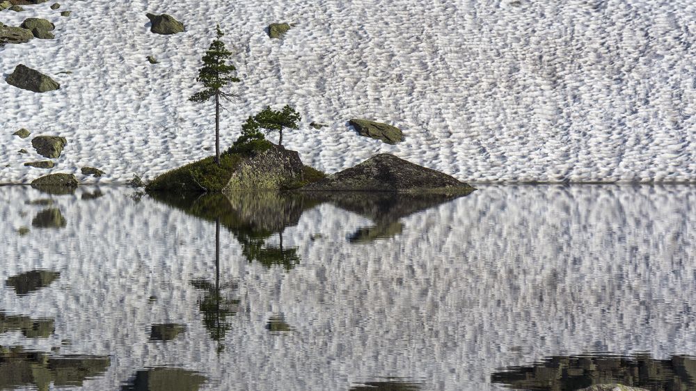 Калейдоскоп озера Художников