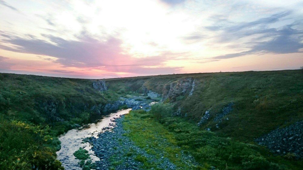 Закат в ущелье сапсана