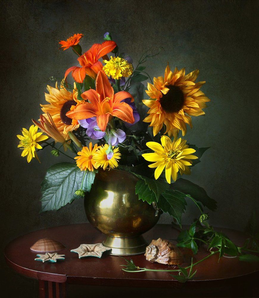 Этюд с ракушками