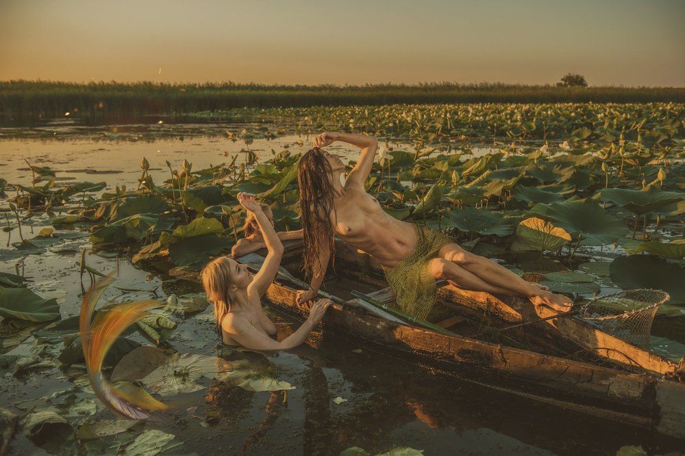 Игры русалок (Games of Mermaids)