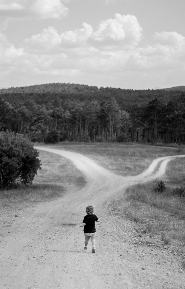 На распутье двух дорог