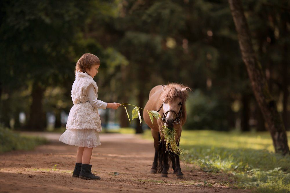 Его зовут Ням-нямыч.