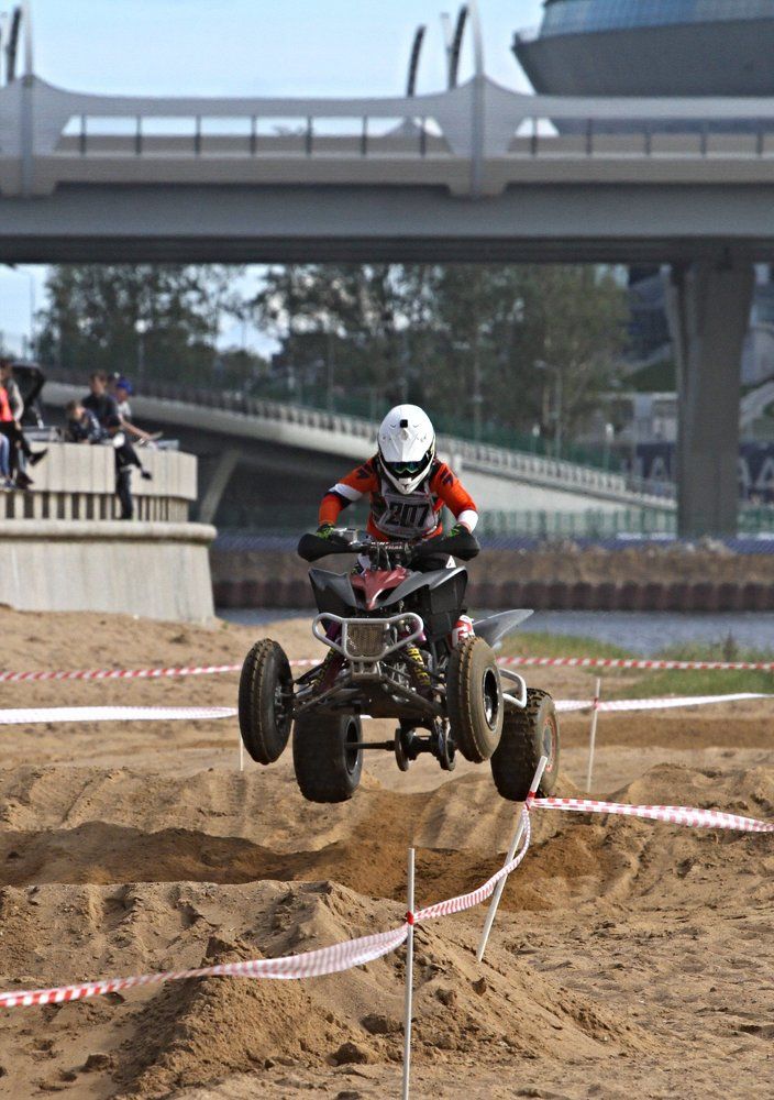 Кросс на квадроциклах