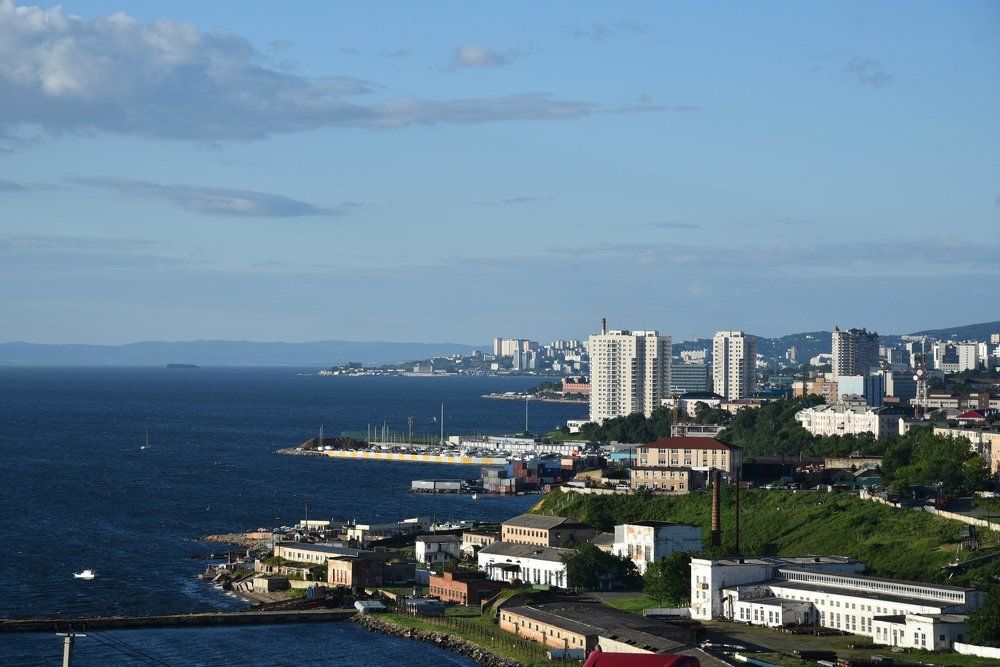 Город у моря