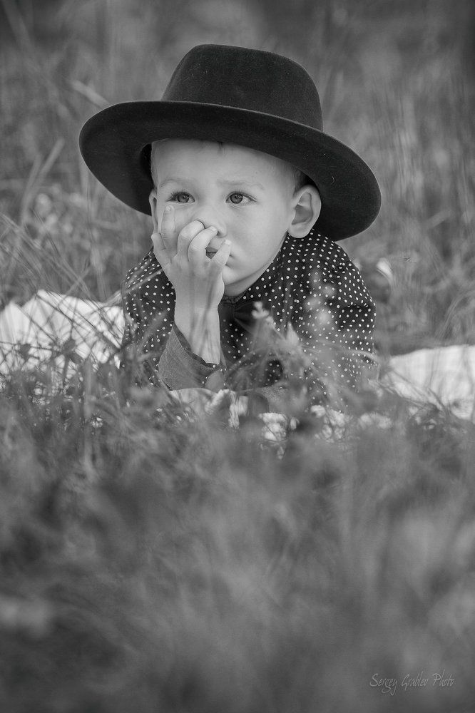 "Задумался..."