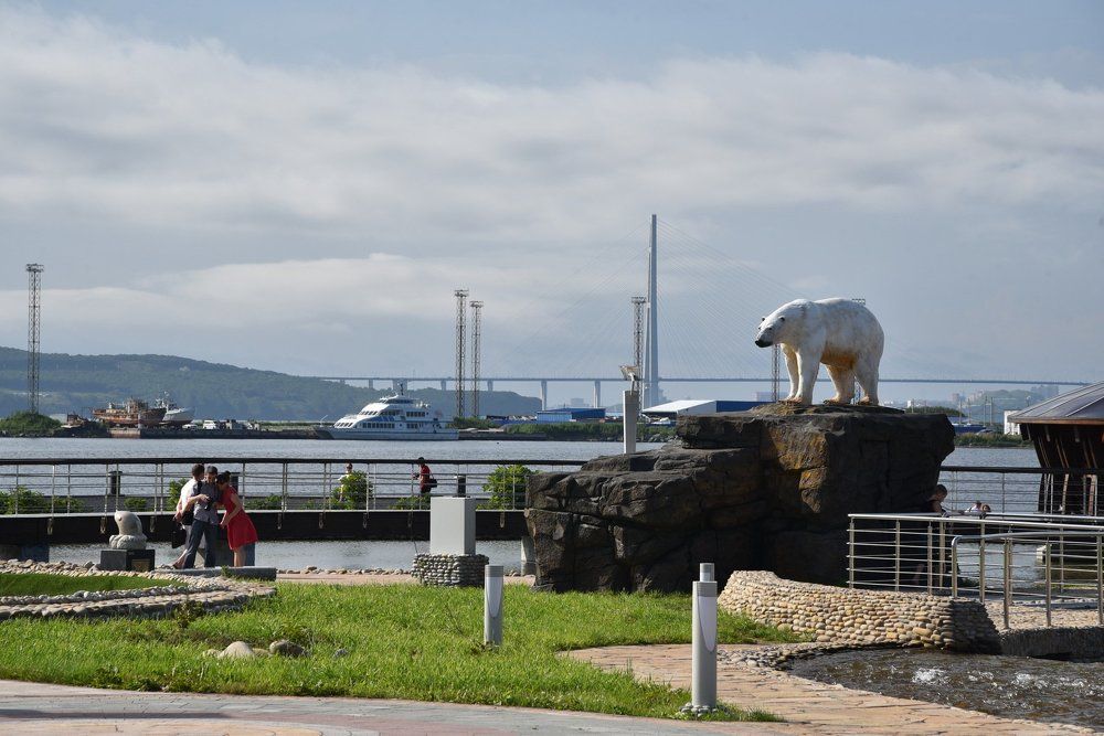 Наш родной символ.