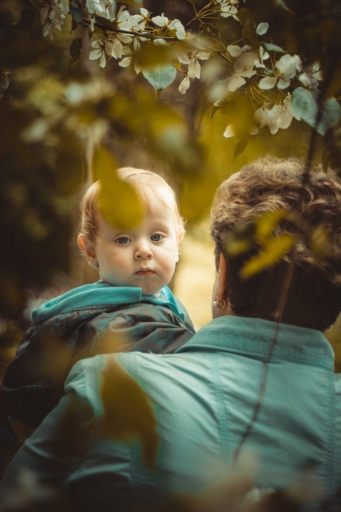 Через листву