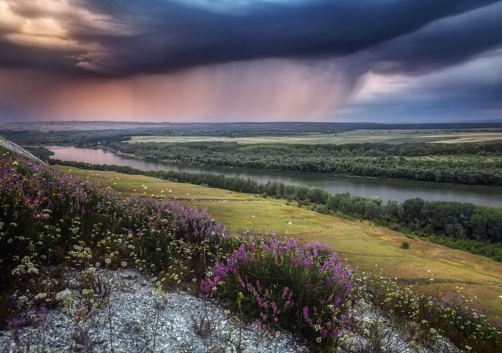 Надвигалась тучка