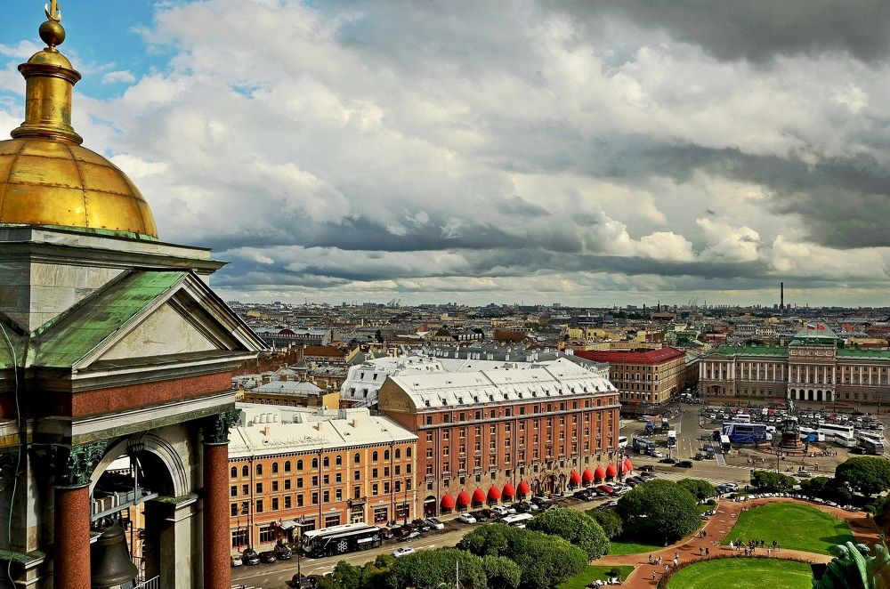 Вид с колонады Исаакиевского Собора