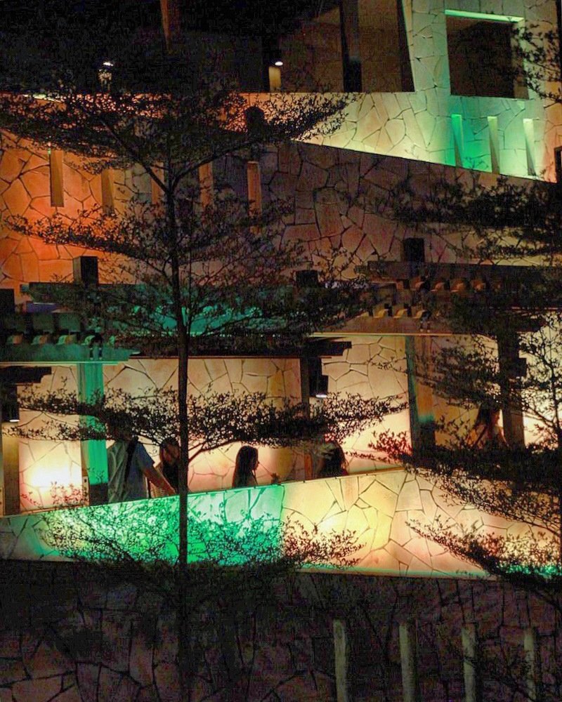 Параллельный мир