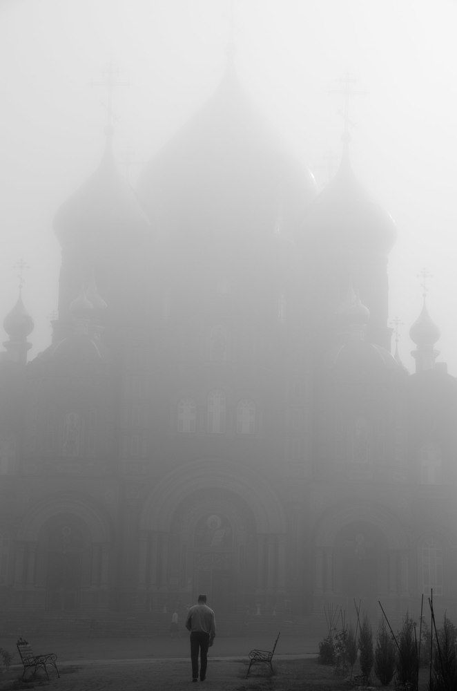 К храму.