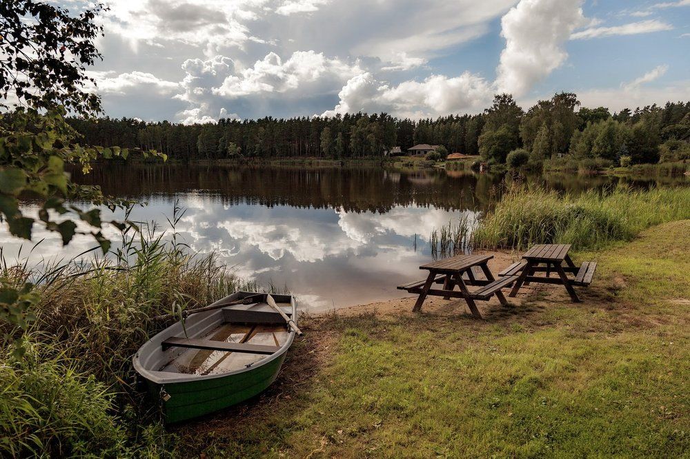 Вот и осень крадется...