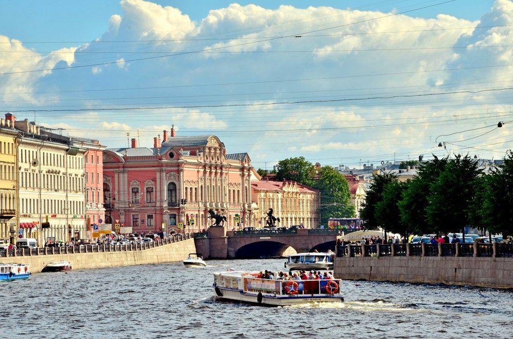 Аничков мост