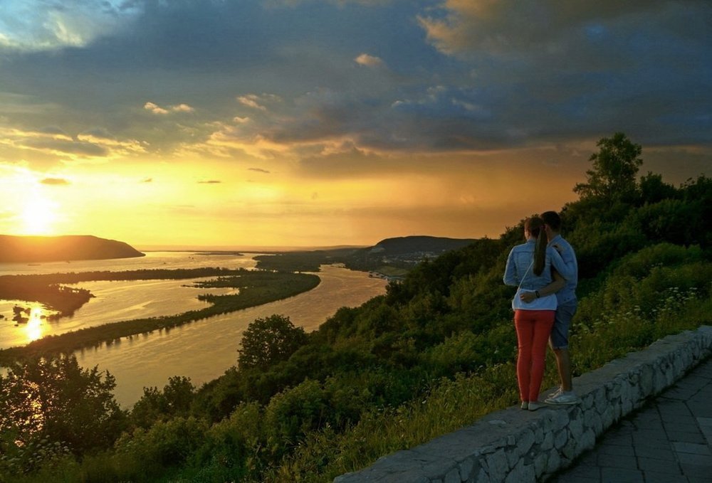 любуемся закатом