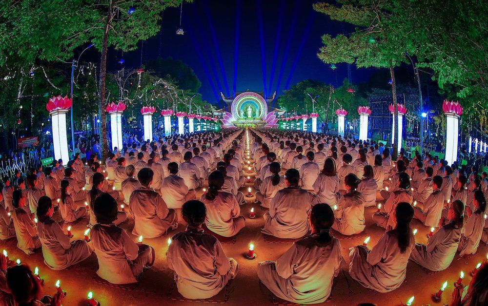 Amida Edgings in Hoang Phap Pagoda