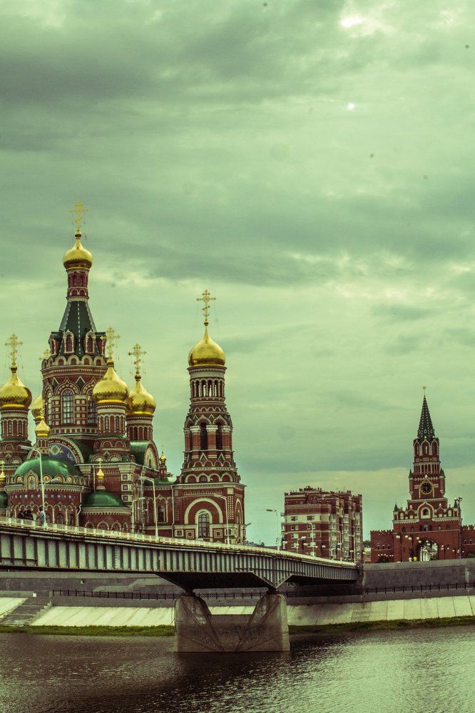 А , на том берегу!