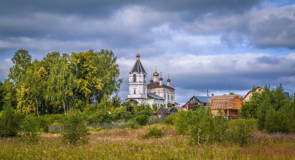 Деревенский храм