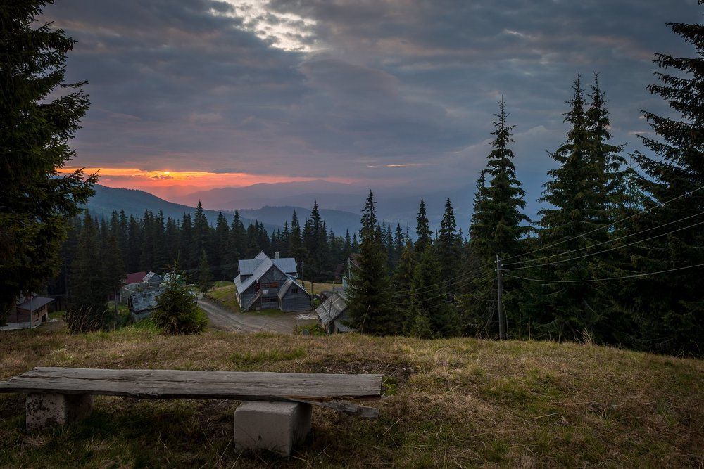 Утро в поселке Драгобрата / Morning in Dragobrat