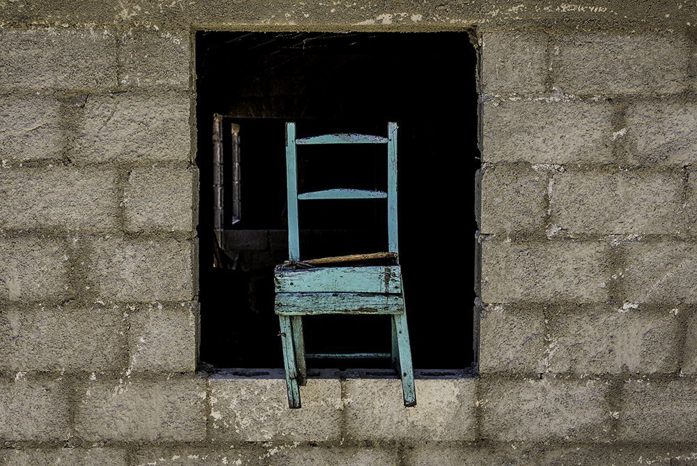 WAITING GHOSTS'S - LOS FANTASMAS DE LA ESPERA