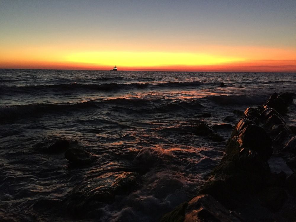 Закат в Сукко. Анапский район. Россия.