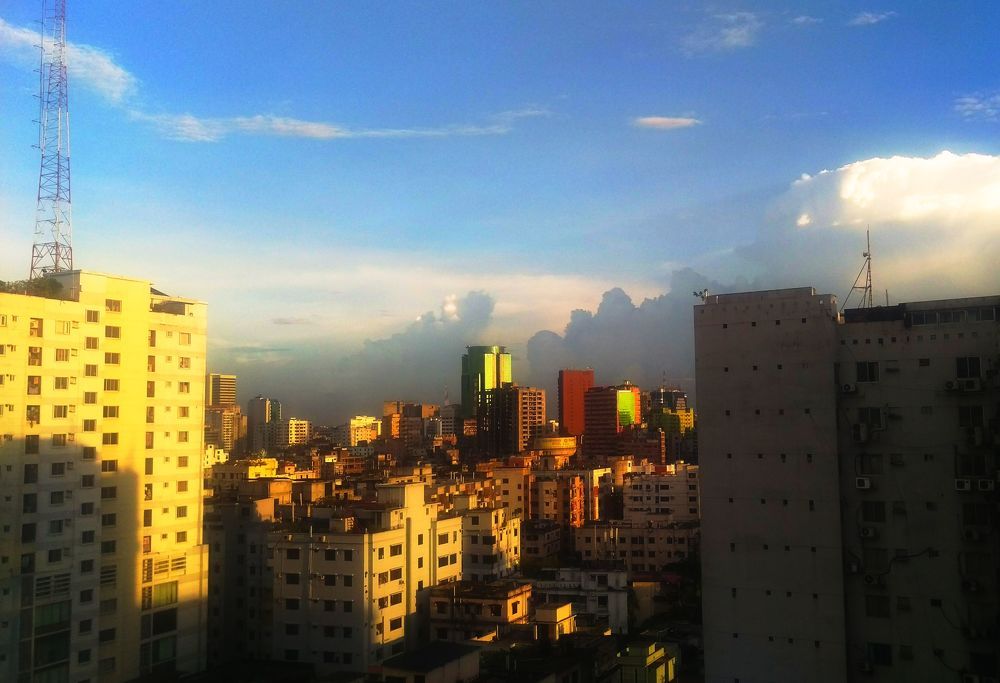 Sky view with Dhaka city tallest Building!