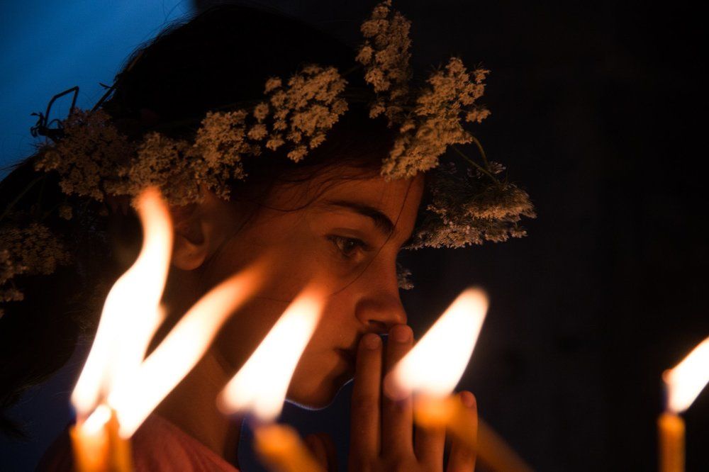 Praying Girl