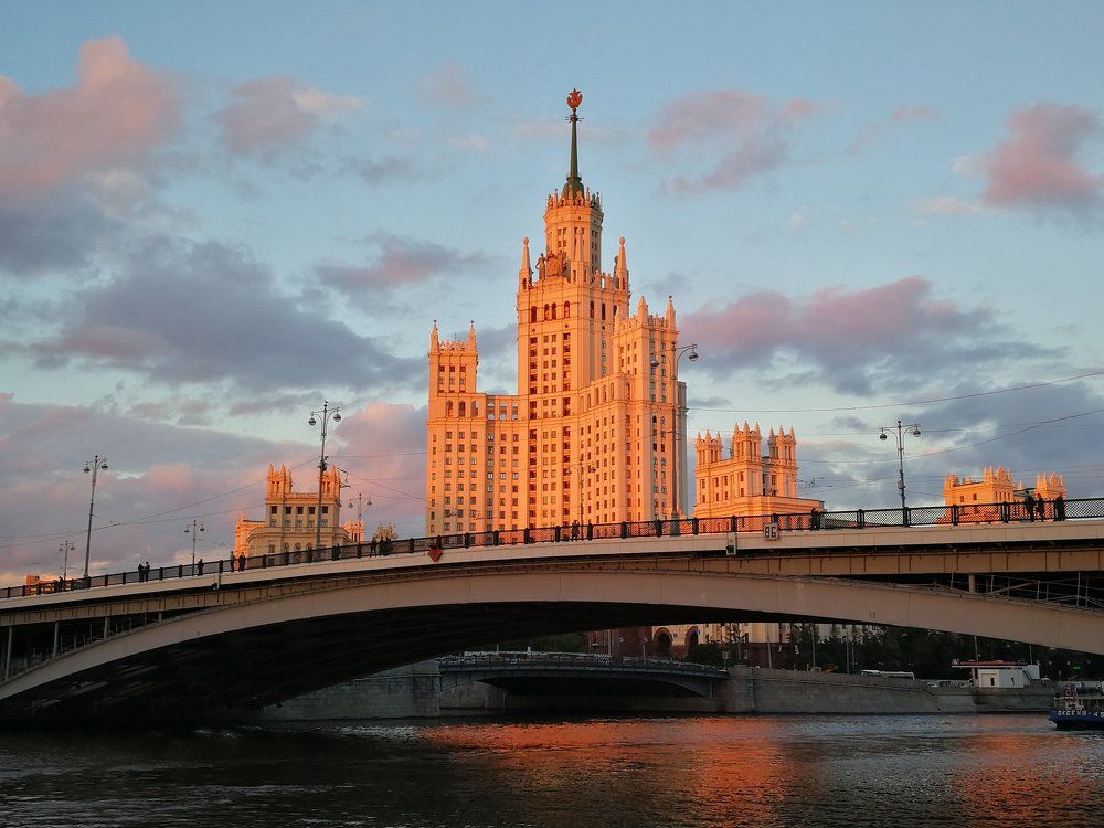 Закат над Москвой