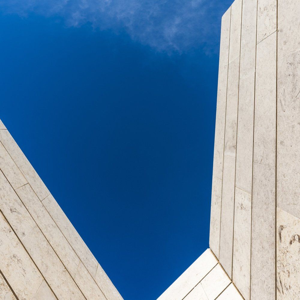 Угол голубого неба