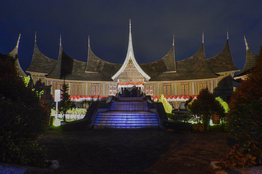 Rumah adat minang kabau