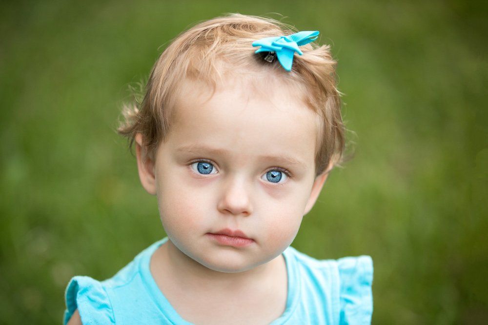 blue eyes girl