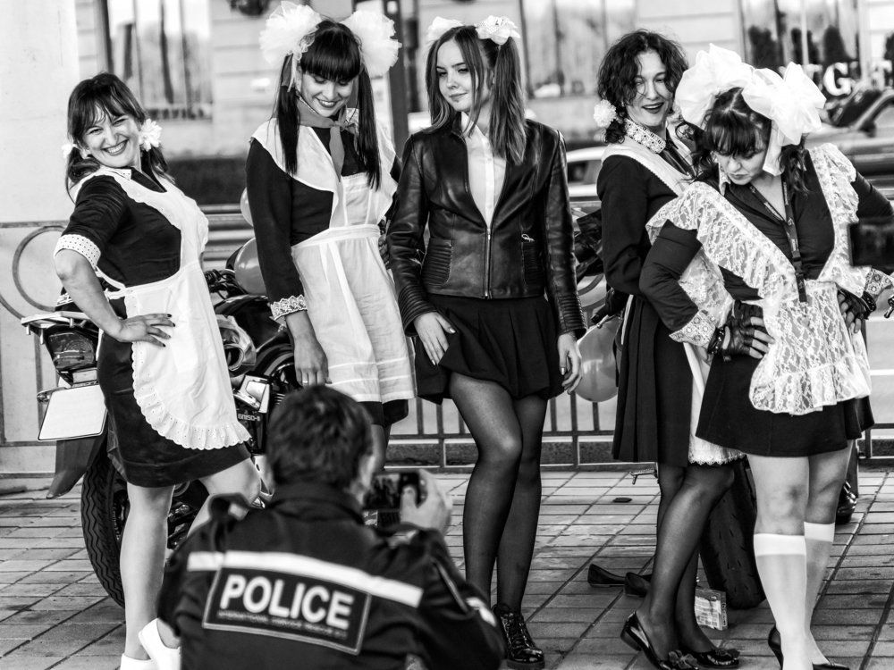 Взрослые дети.