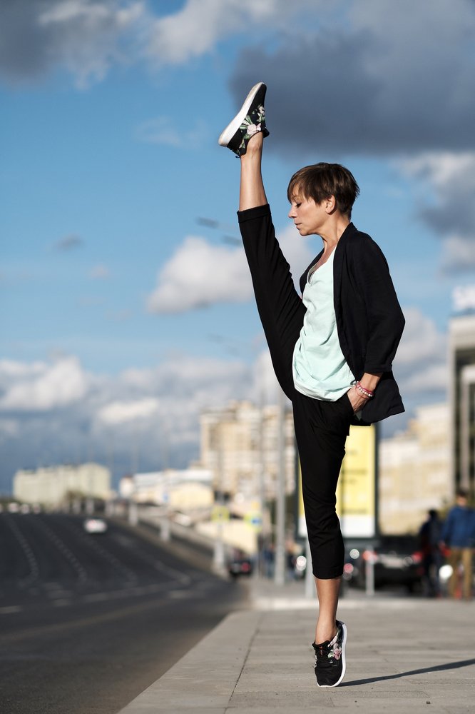 Город шагами меряя