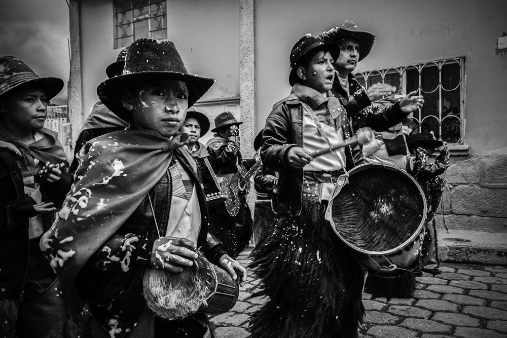 Niño Carnavalero B&W