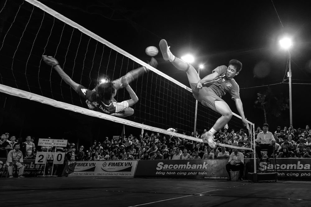 Cú đá quyết định