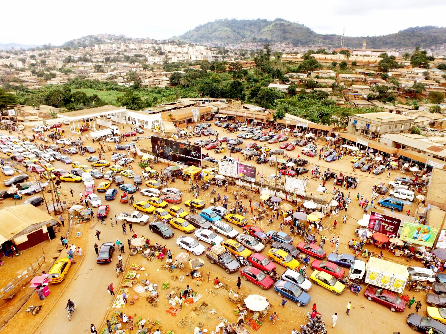 Marché Mokolo Yaoundé Cameroun