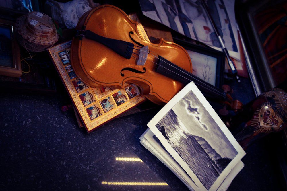 Звуки скрипки