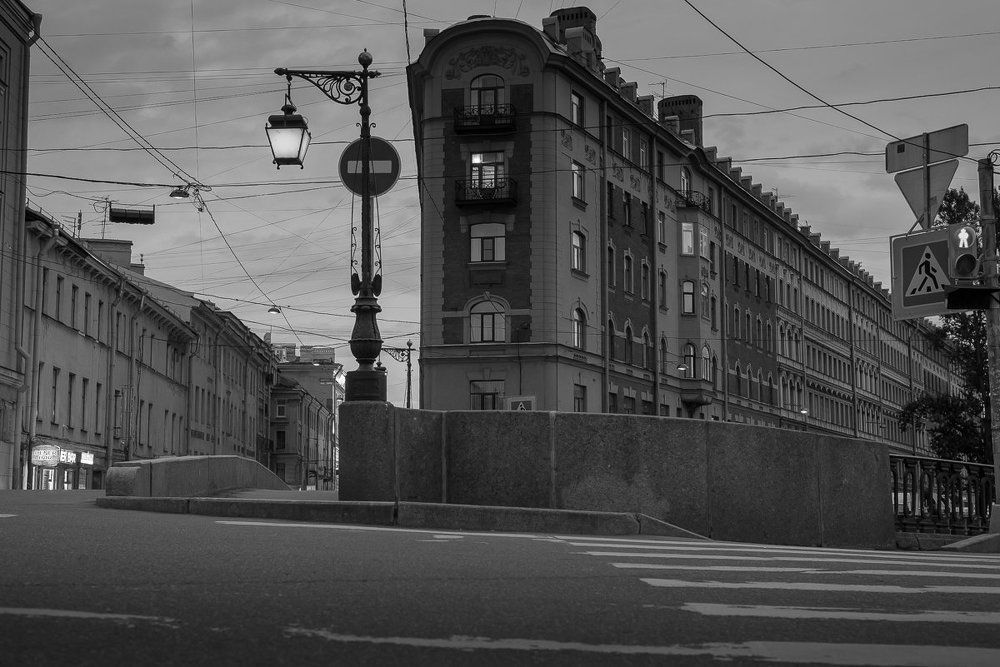 Это Питер Детка!