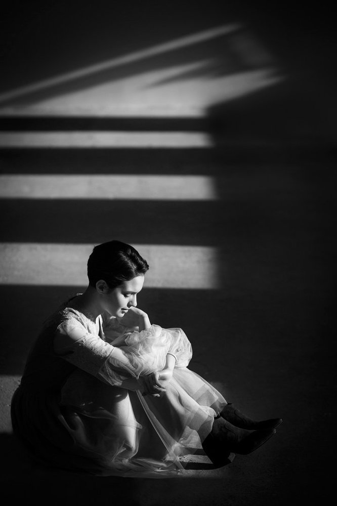 На светлой полосе