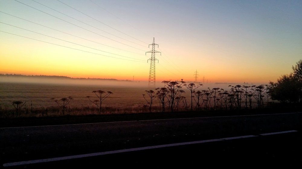 солнце встает