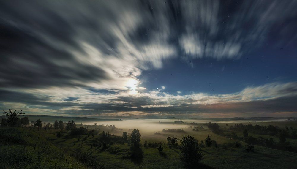 Цвет июньской ночи