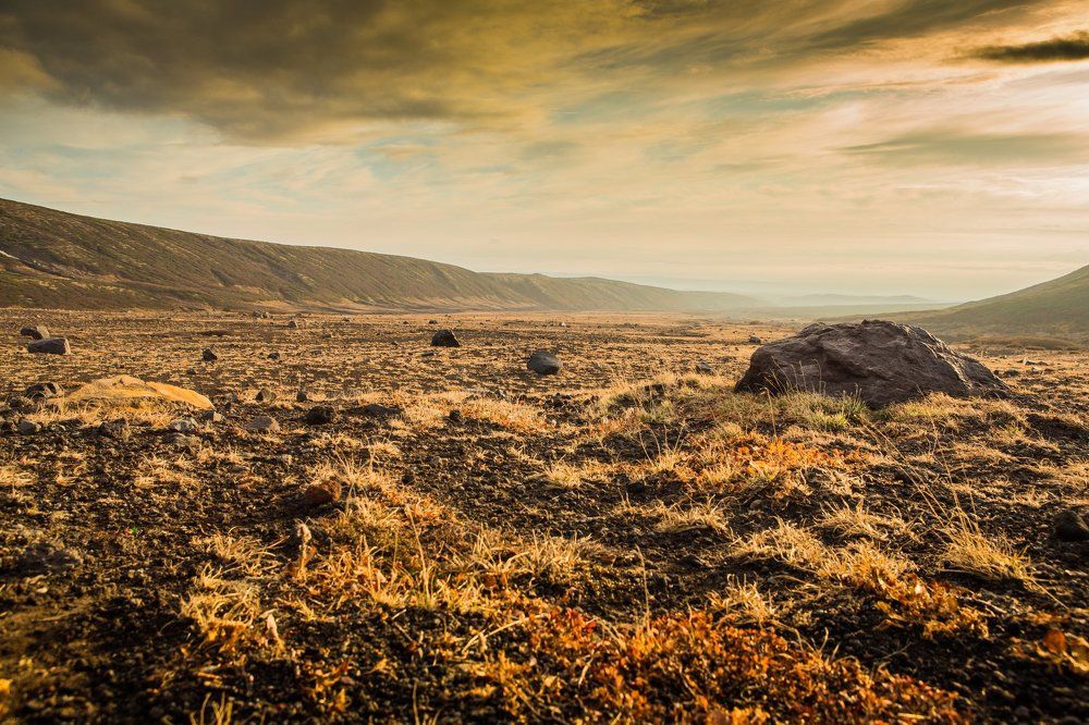 Страна камней