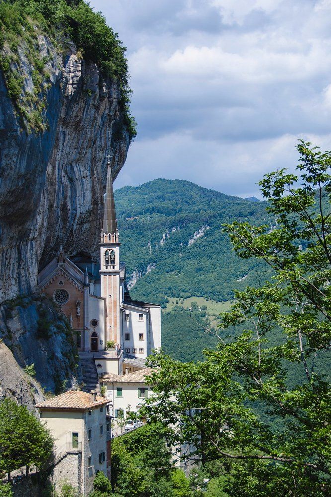 Santuario Basilica Madonna della Corona.