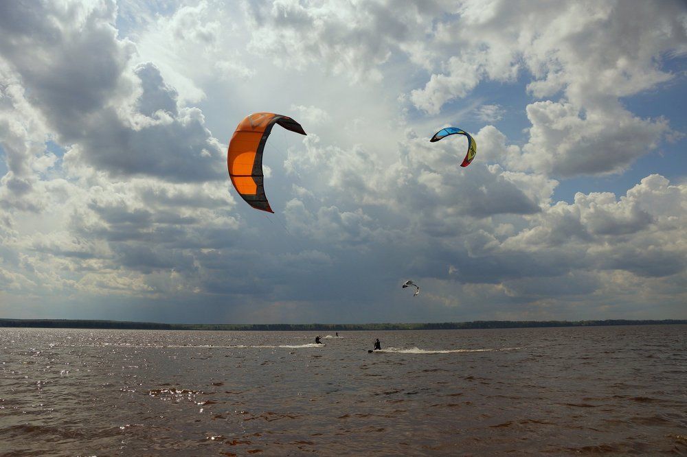 Кейтсерферы на Каме