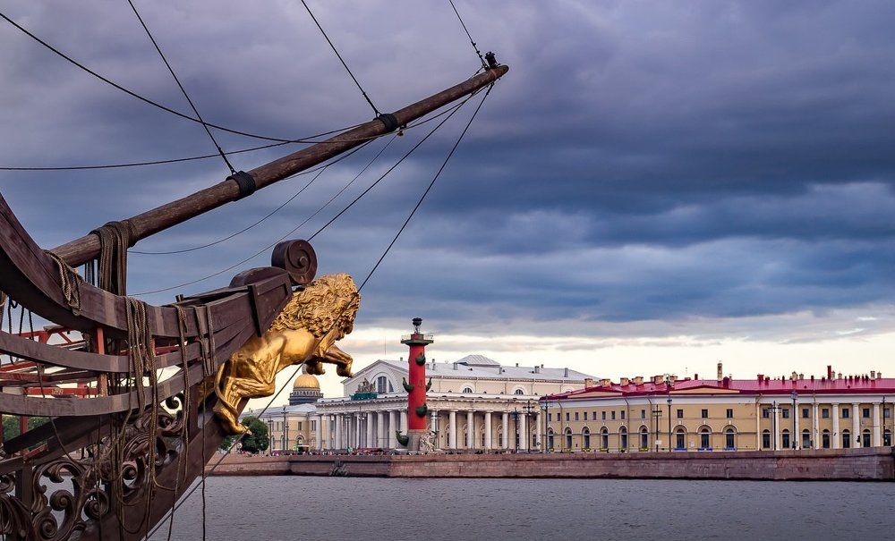 Это Питер Детка!