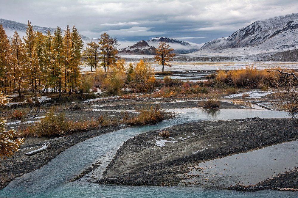 На берегу Чаган-Узуна.......