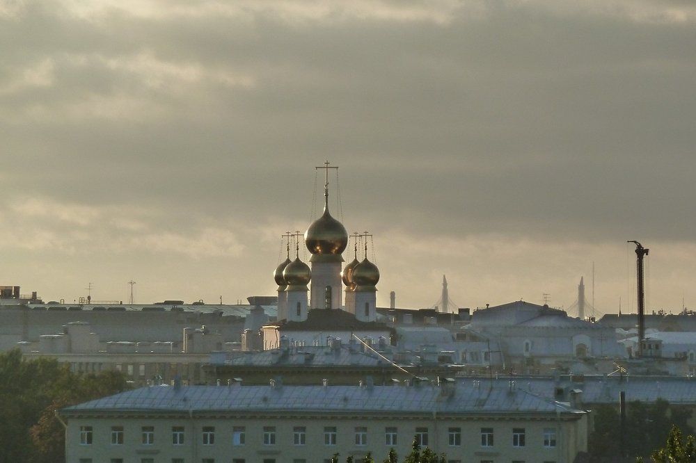 На колокольне Александро-Невской лавры